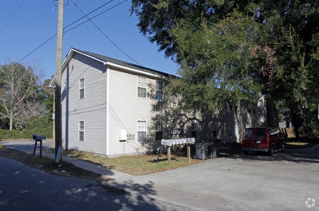 Flats on Florida 3314
