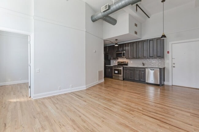 Photo - 1017 Jefferson St Unit 204