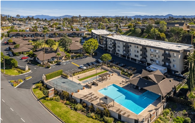 Photo - Ivanhoe Village Apartments