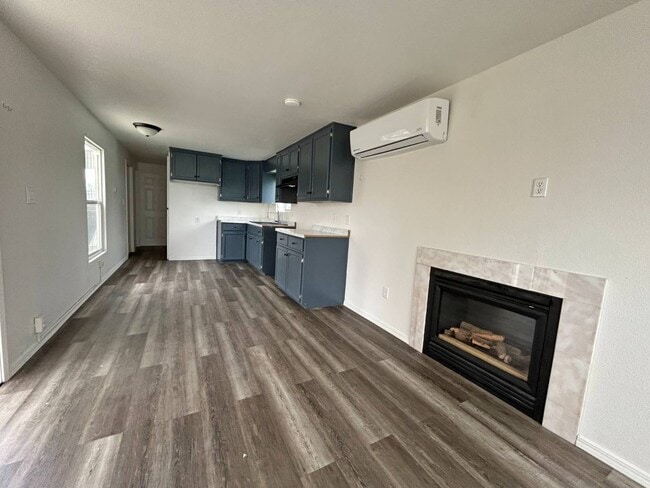 Building Photo - 614 Otis Ave Rental