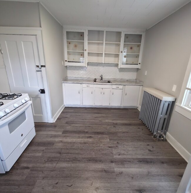 Photo - FS 1308-1310 Buhrer Avenue Unit Down