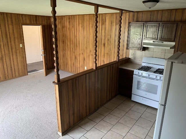 Photo - 17041 Wilby Ln