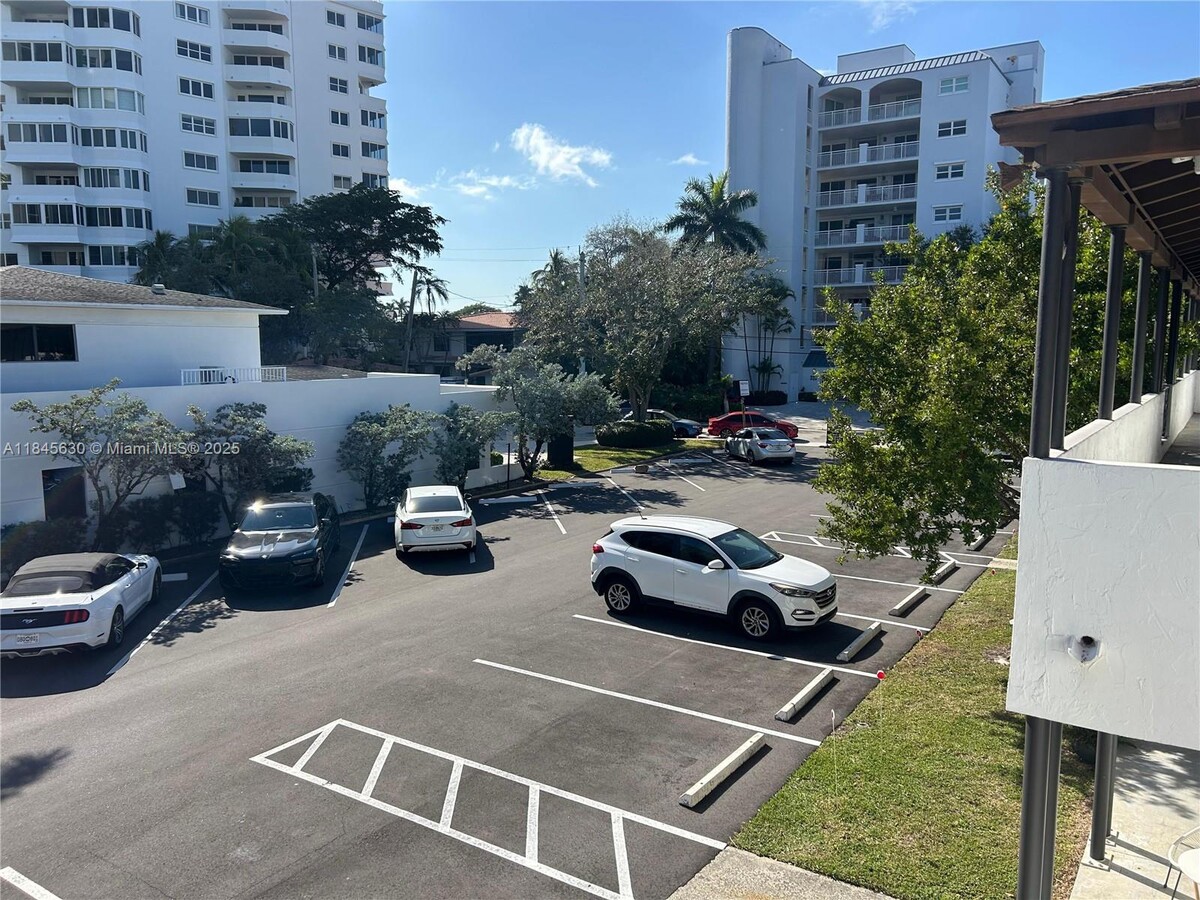 Photo - 300 Sunset Dr Apartment Unit 12-A