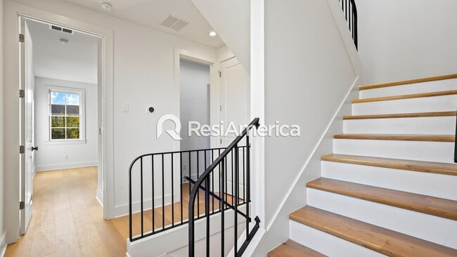 Photo - 2024 Construction - Modern 4 bedroom home in Downtown Memphis!!