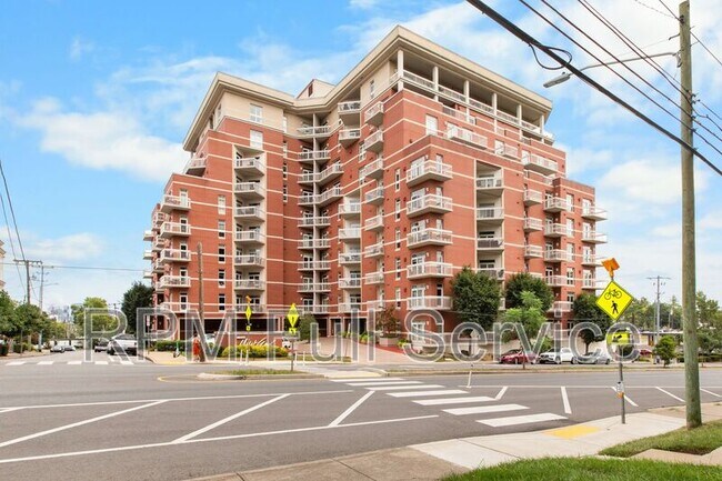 110 31st Ave N Unit 608