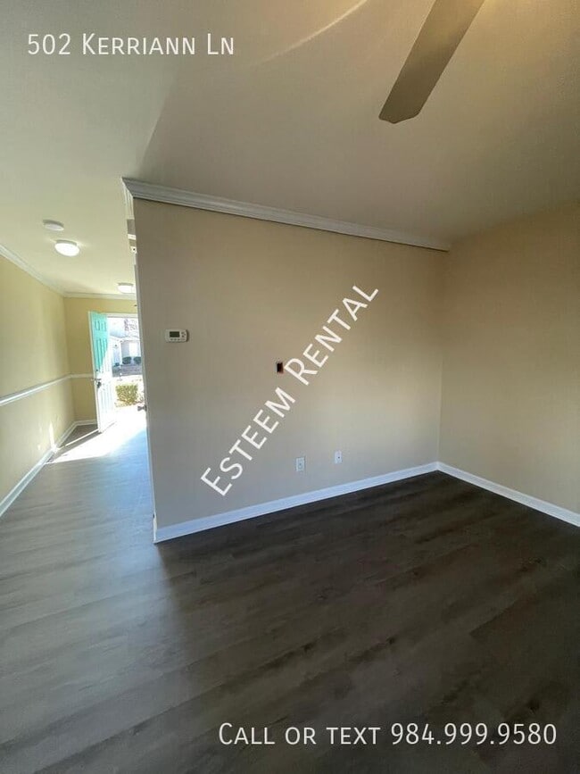 Photo - 502 Kerriann Ln