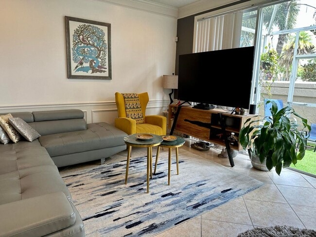 Photo - 5425 Grand Park Pl