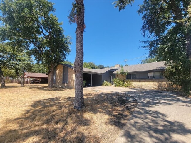 Photo - 1304 Glenda Dr