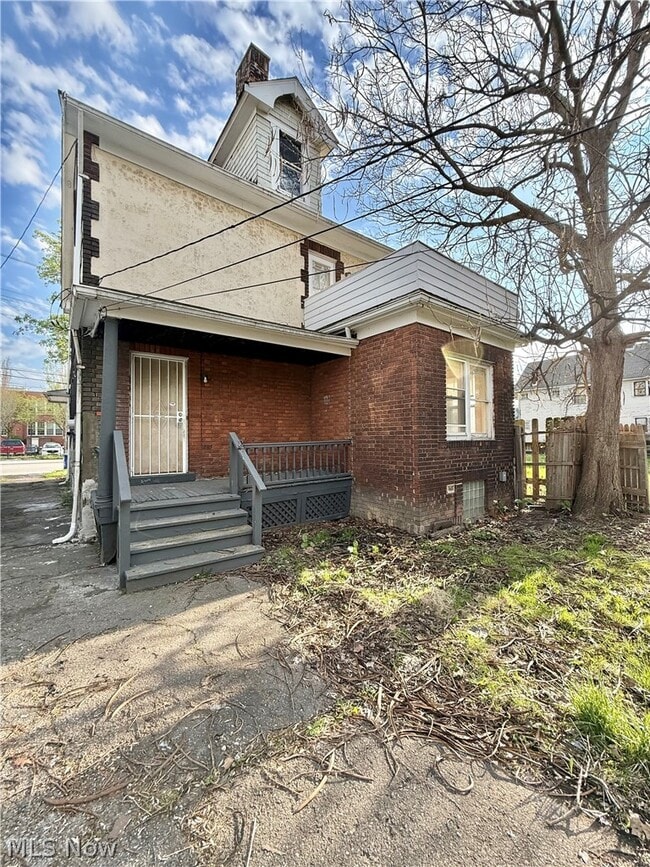 Photo - 6913 Harvard Ave