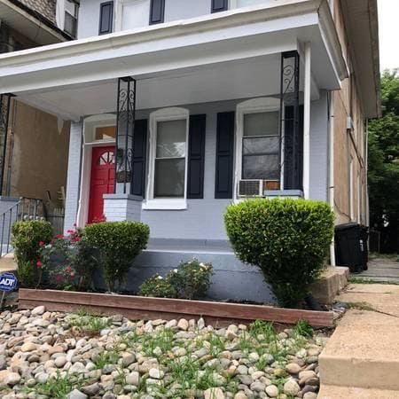 Front of home - 117 Sumac St Unit #3