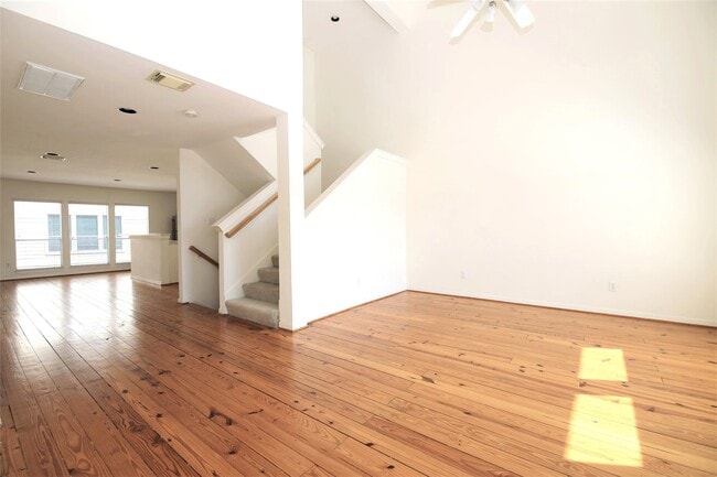 Photo - 1519 Anita St