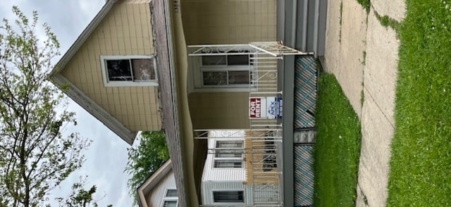 Building Photo - 13841 Forest Ave