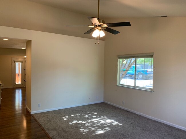Photo - Updated 3 bedroom 2 bathroom close to Meriam Park!