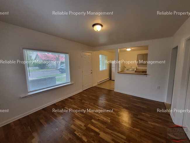 Photo - 674 N Water Ave Unit 674 N Water Ave