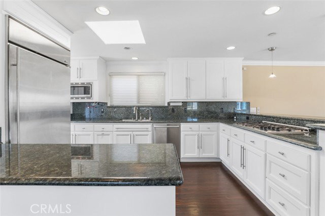 Photo - 209 N Crest Dr