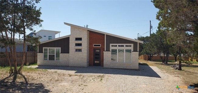 Building Photo - 1122 Diamondhead Dr Rental