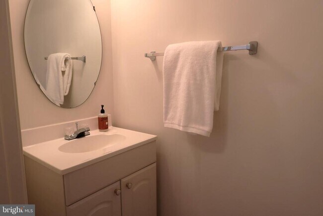 Photo - 6401 Lureta Ann Ln