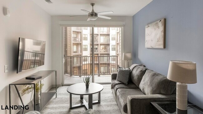 Photo - 2900 4th Ave NW Unidad 311