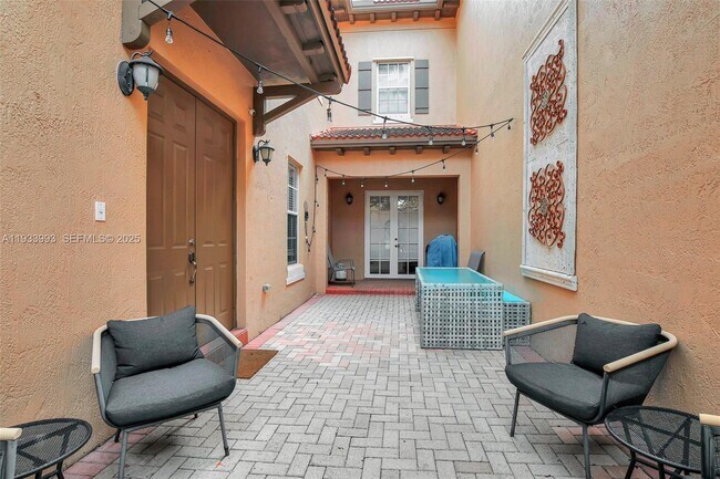 Photo - 501 SW 146th Terrace