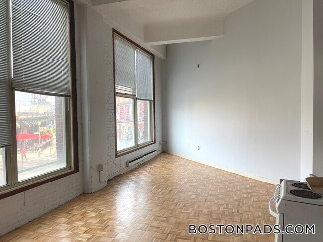 Photo - 61 Brookline Ave Unit 212