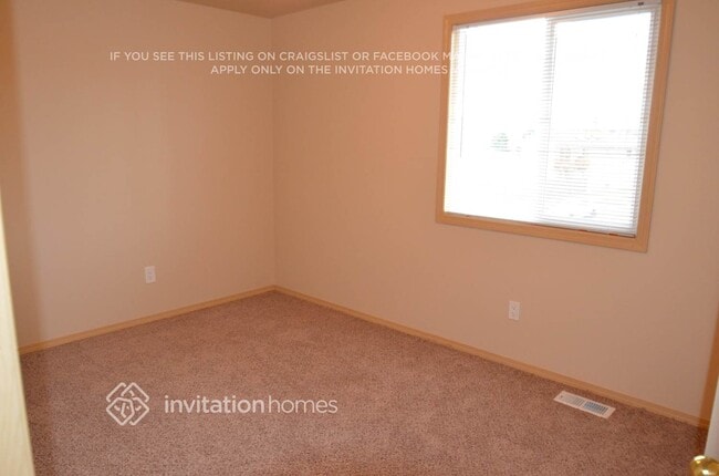 Photo - 1022 85th Dr NE