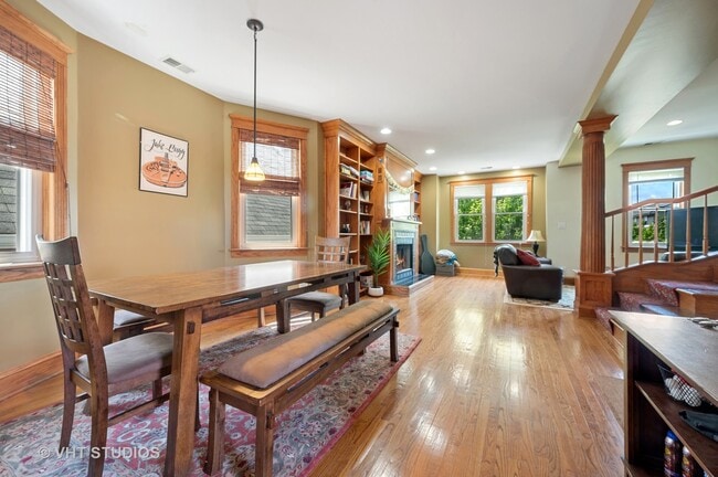 Photo - 3629 N Wayne Ave Unit #3