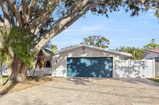 Photo - 5327 Denver St NE