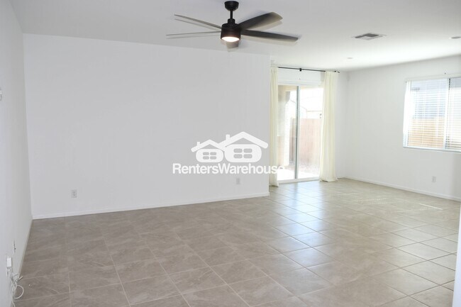 Photo - 9449 W Montecito Ave