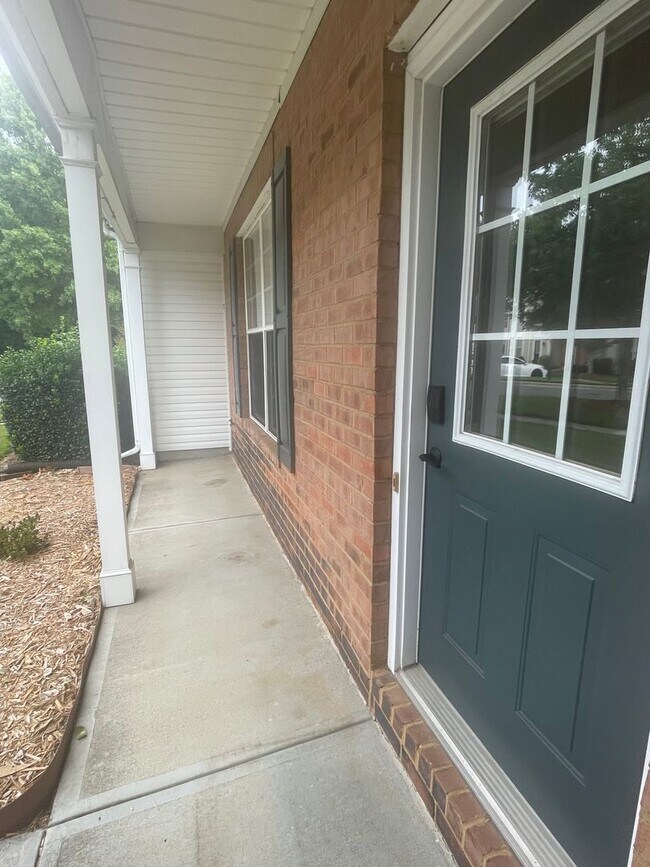 Photo - 6876 Rothchild Dr