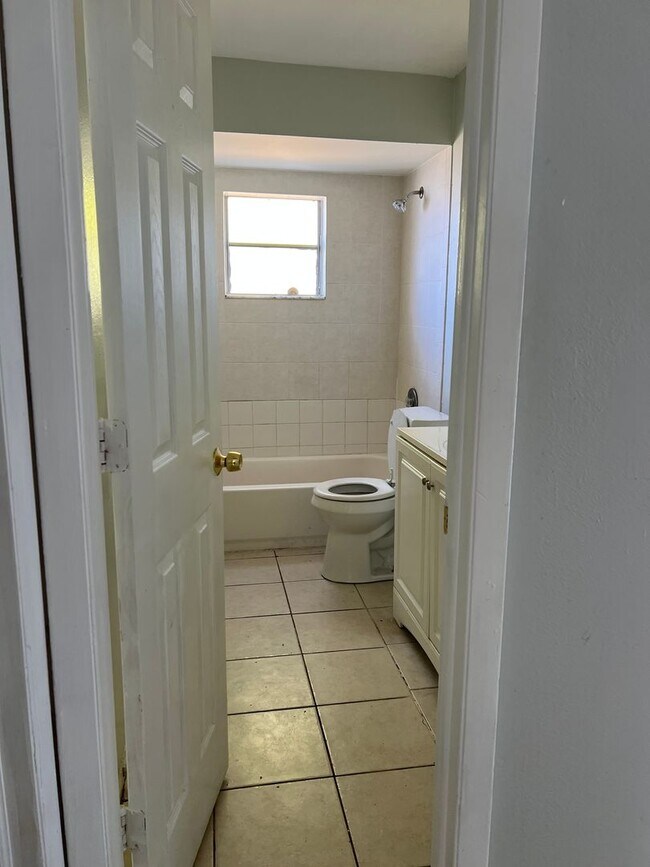 Photo - 1517 SW Santa Barbara Pl Unit 1