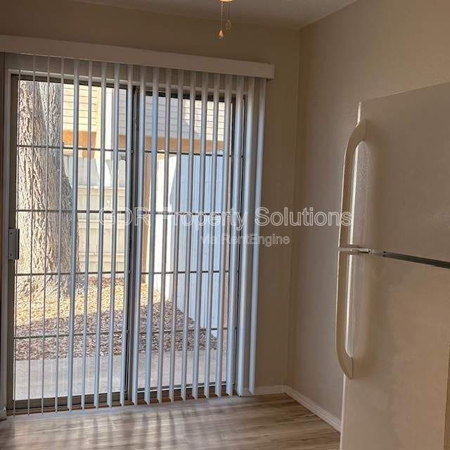 Photo - 702 Fruit Ave NW