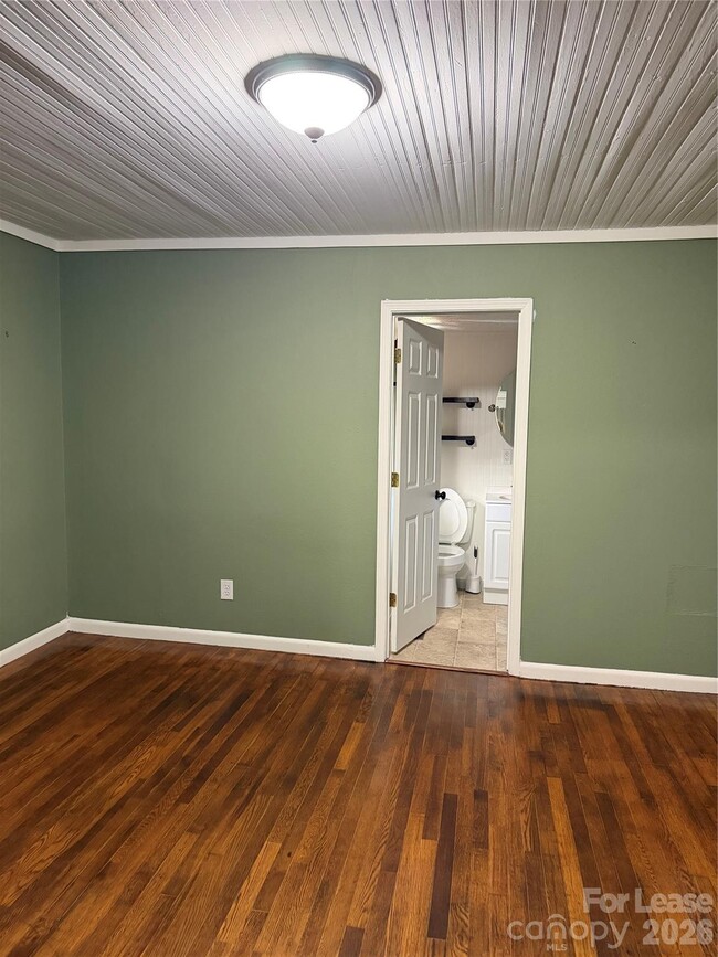 Photo - 31 Carolina Ave