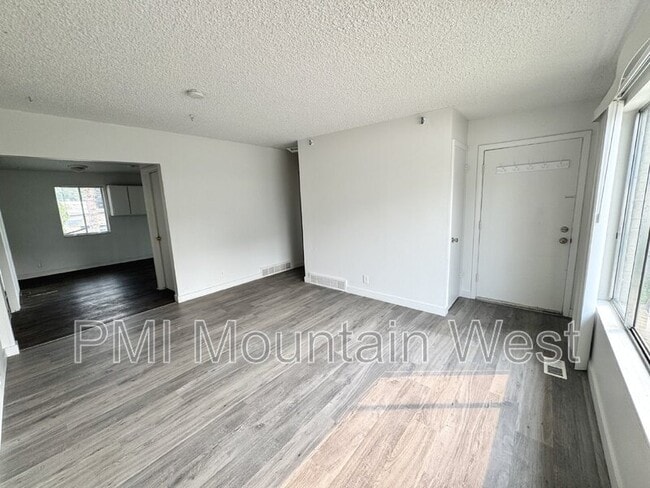 Photo - 4673 S 1300 E