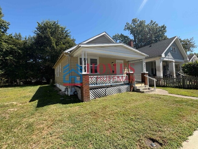 Photo - Three Bedroom | Detached Garage | Move In ...