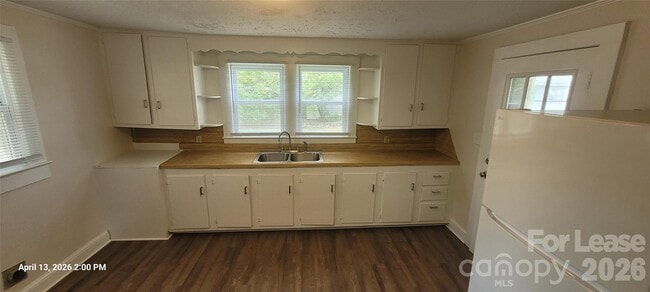 Photo - 804 Klondale Ave