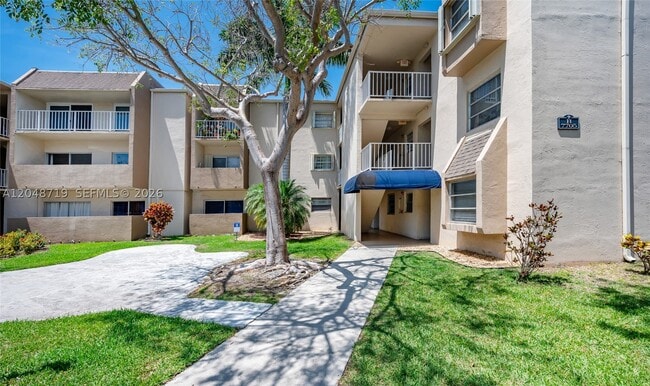 Photo - 7705 SW 86th St Unit B-114