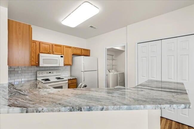 Photo - 17104 Chesapeake Cir
