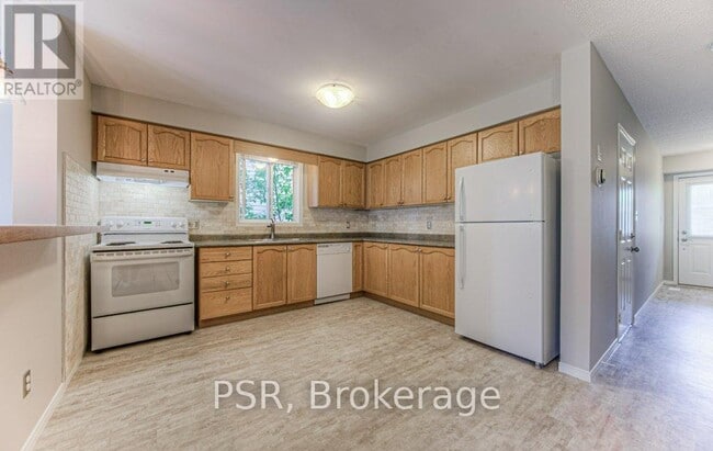 Photo - 506 Chablis Dr