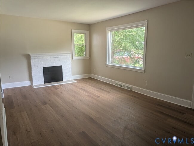 Photo - 726 Jefferson Pl