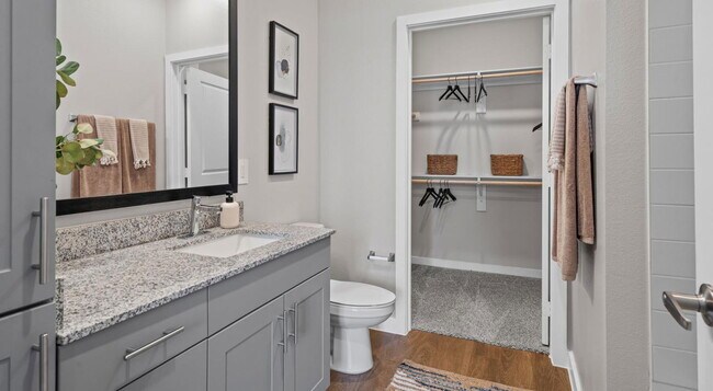 Photo - 3845 Frontier Pkwy Unit 02269