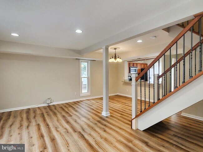 Photo - 5451 El Camino