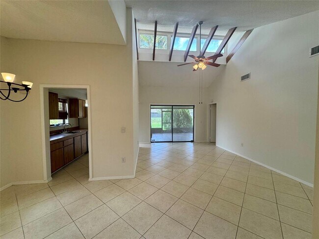 10849 NW 30th Pl