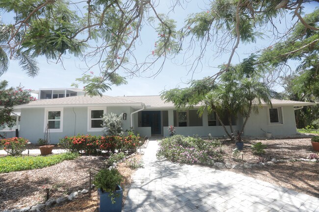 Photo - 8560 Heron Lagoon Cir