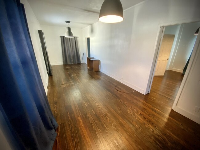 Photo - 144 South West End Boulevard