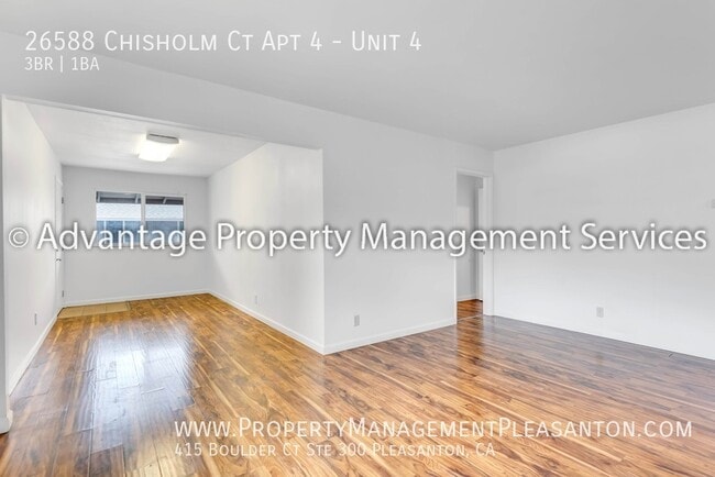 Photo - 26588 Chisholm Ct Unit 4