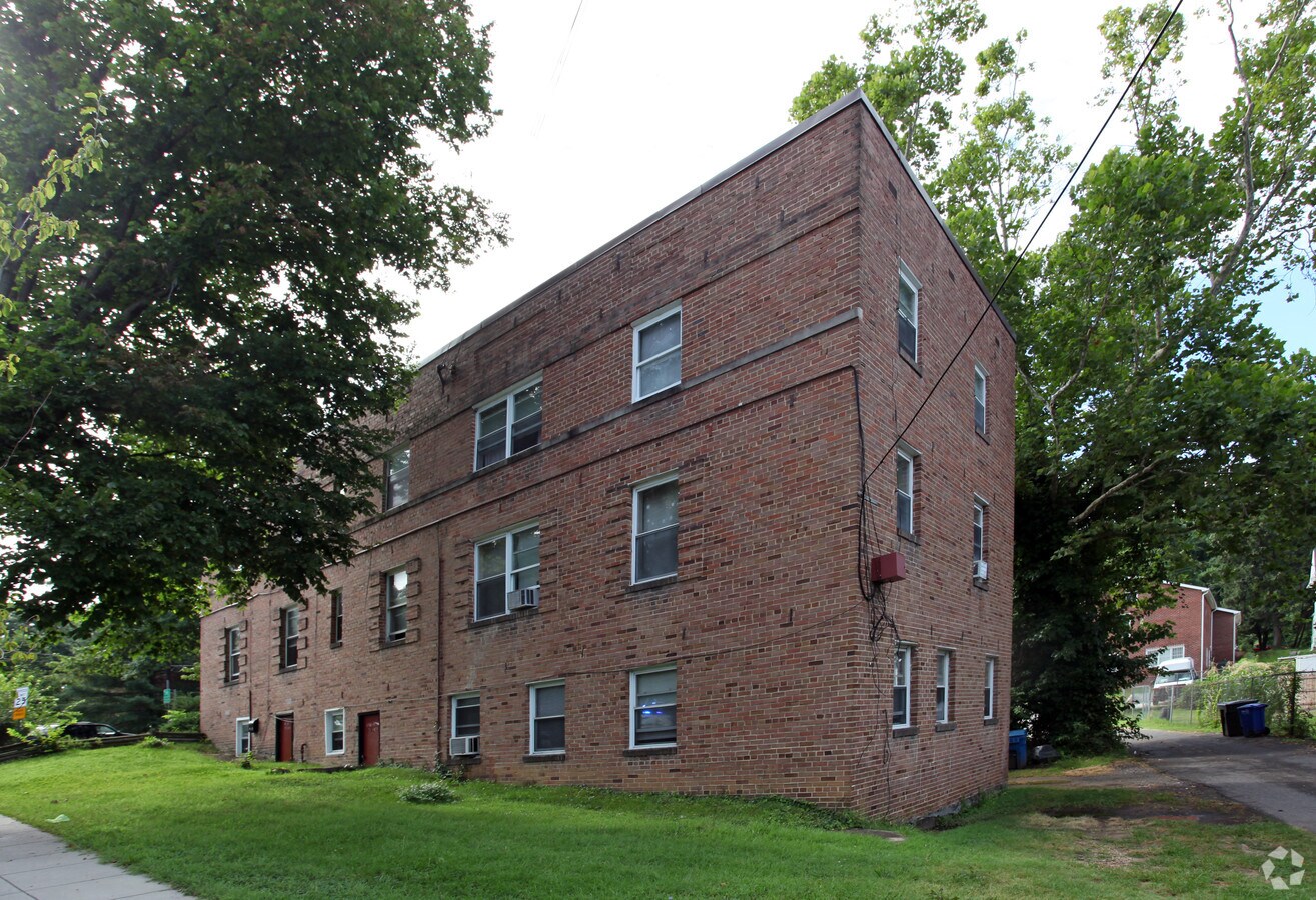 Primary Photo - 2501 Naylor Rd SE Apartments