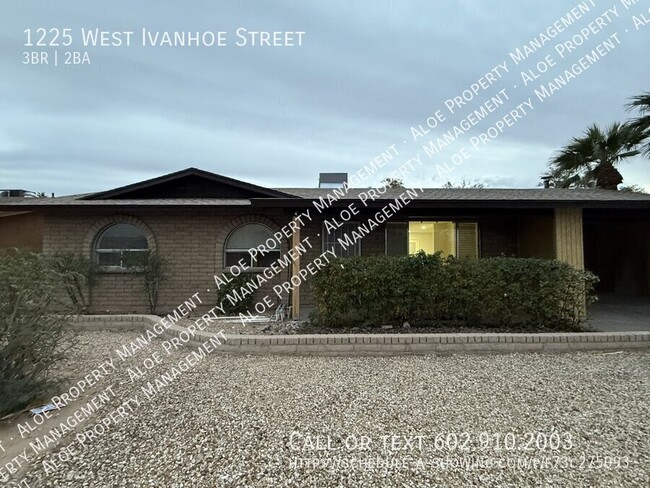 Photo - 1225 W Ivanhoe St House