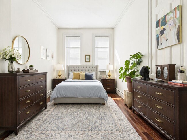 Photo - 825 N 26th St Unidad #1