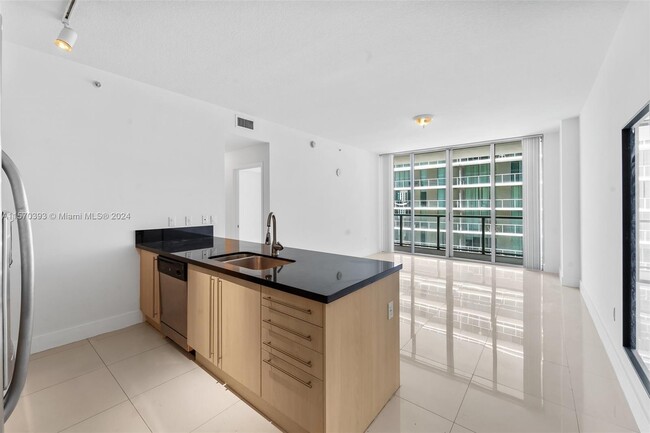 Photo - 79 SW 12th St Condo Unit 2108-S