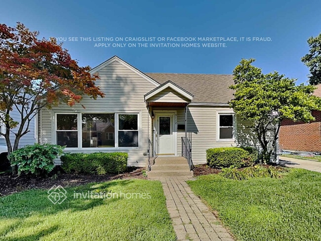 Building Photo - 9112 S 53rd Ct Rental